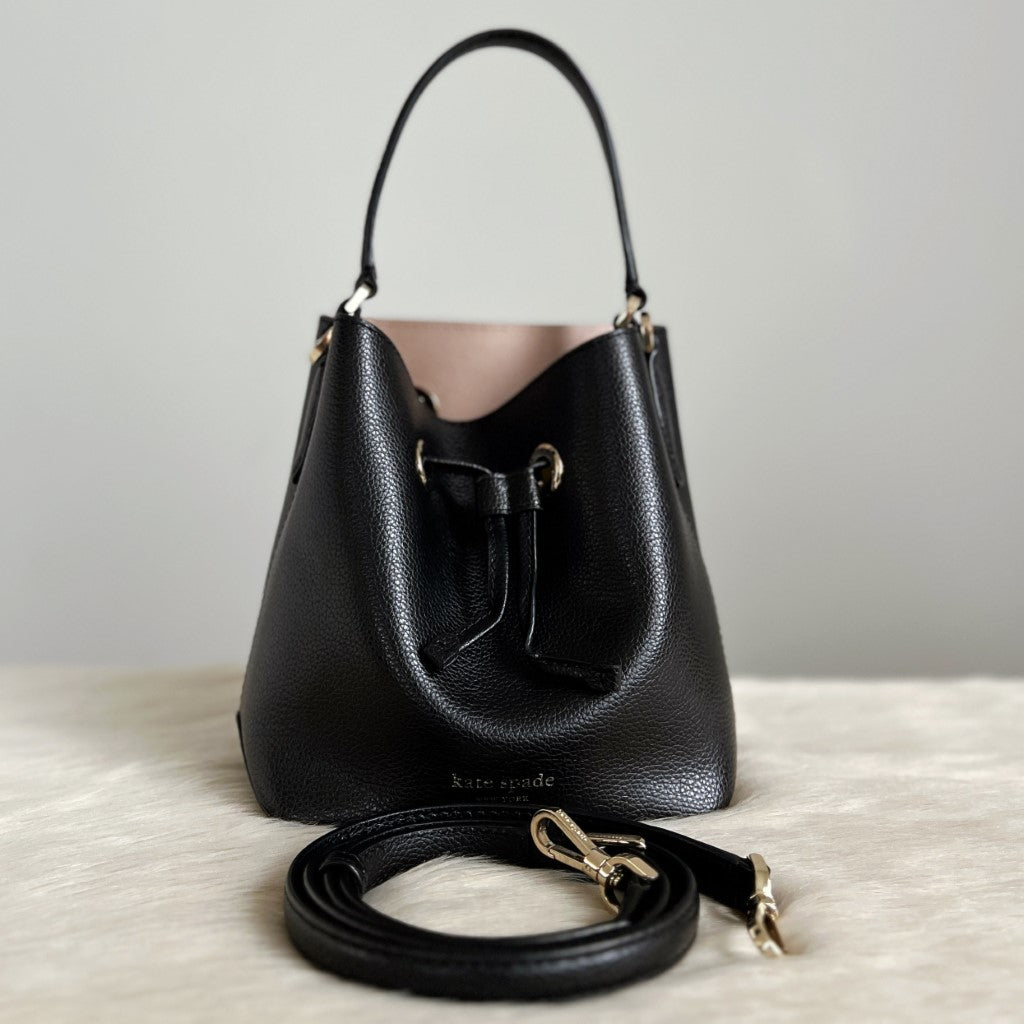 Kate Spade Black Leather Bucket Drawstring 2 Way Shoulder Bag Like New