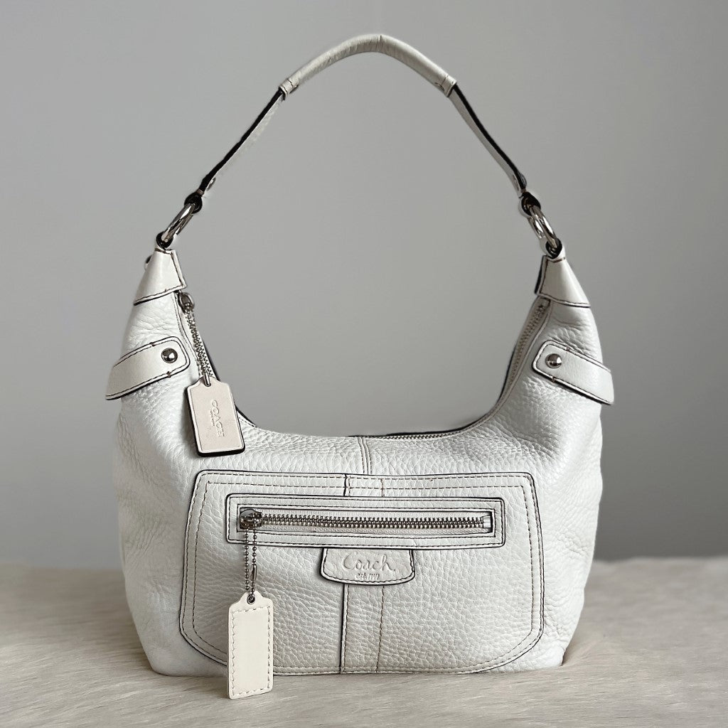 Coach White Leather Front Detail Half Moon Shoulder Bag