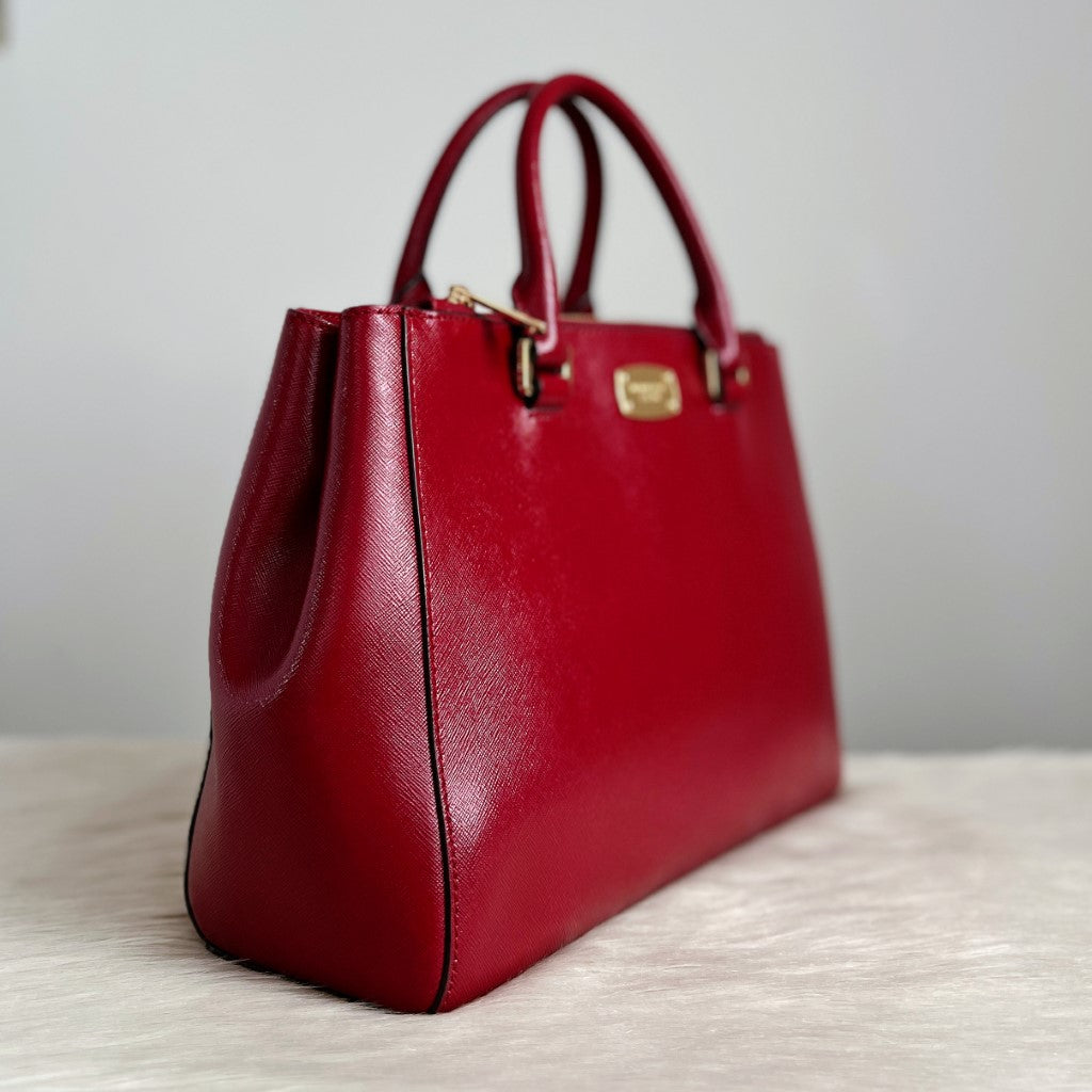 Michael Kors Maroon Leather Triple Compartment 2 Way Shoulder Bag