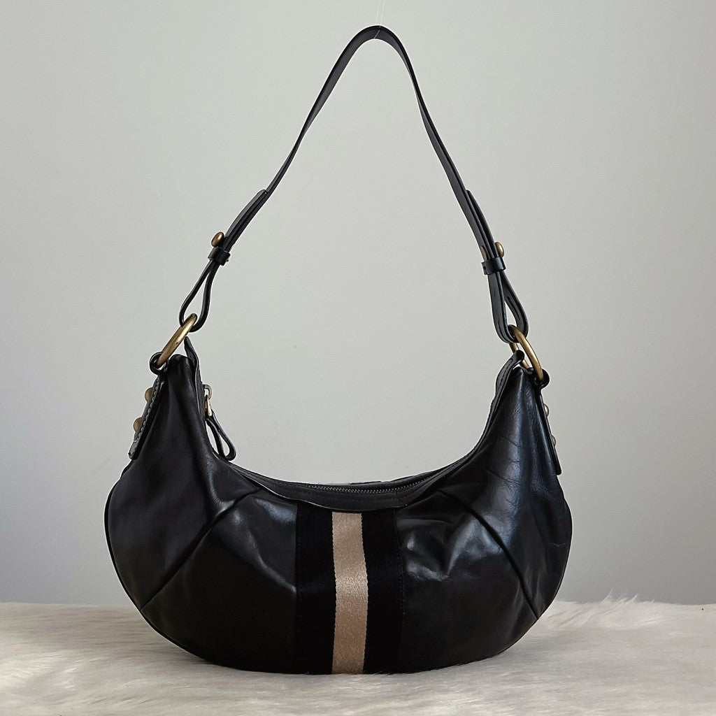 Bally Black Leather Stripe Detail Slouchy Shoulder Bag