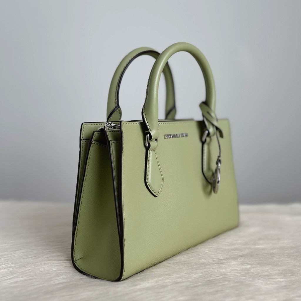 Michael Kors Spring Green Leather MK Charm 2 Way Shoulder Bag Like New