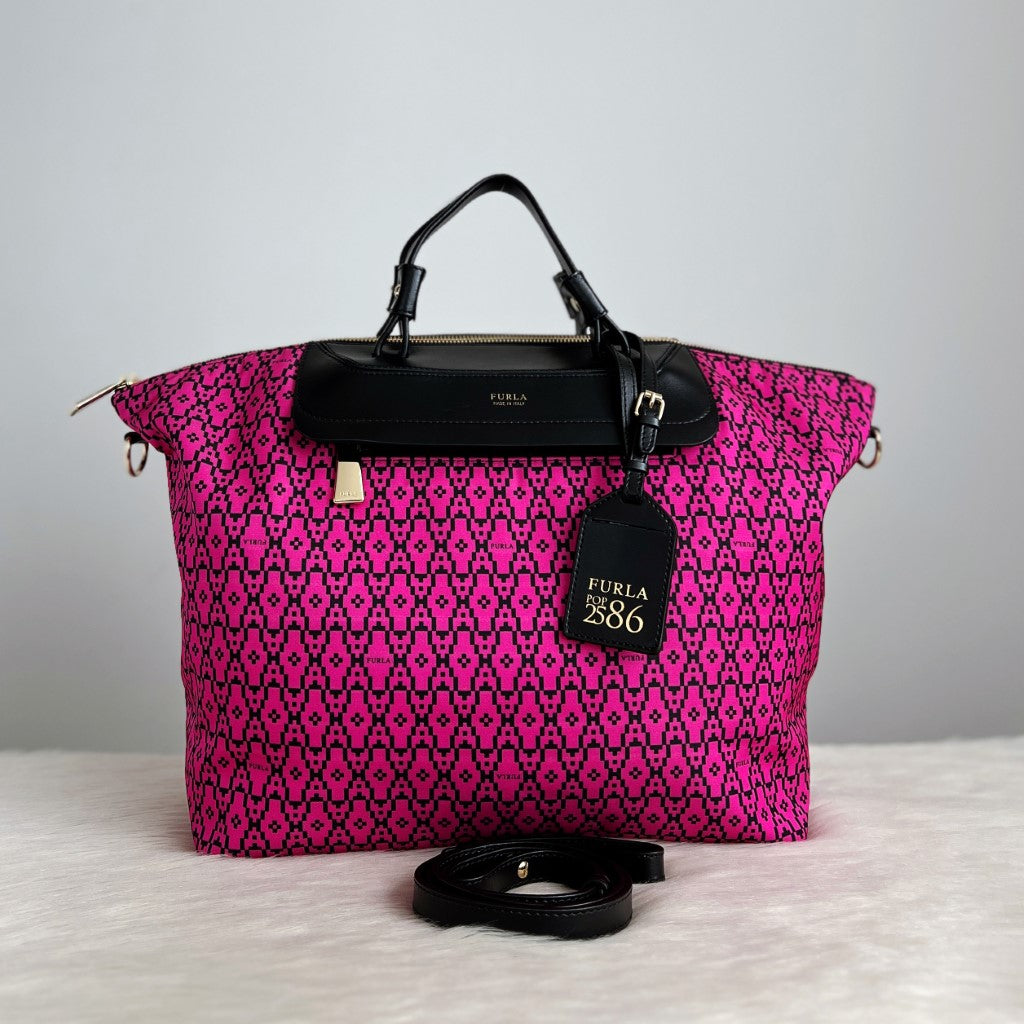 Furla Black Leather Fuchsia Pattern Charm Detail 2 Way Shoulder Bag Excellent