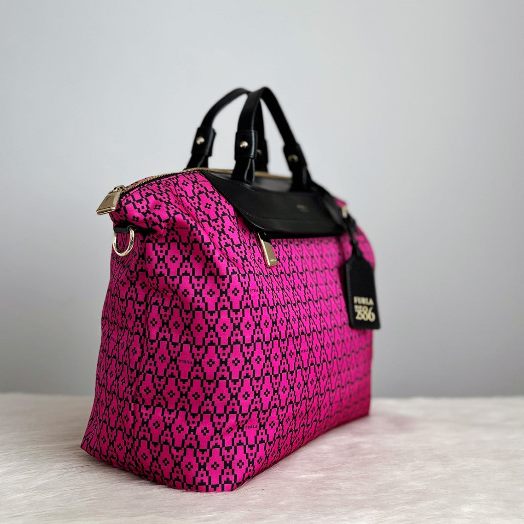 Furla Black Leather Fuchsia Pattern Charm Detail 2 Way Shoulder Bag Excellent