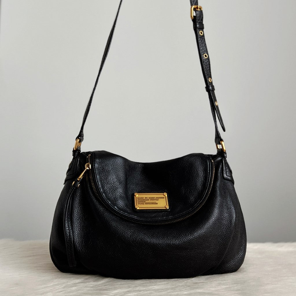 Marc Jacobs Black Leather Front Logo Zip Flap Crossbody Shoulder Bag