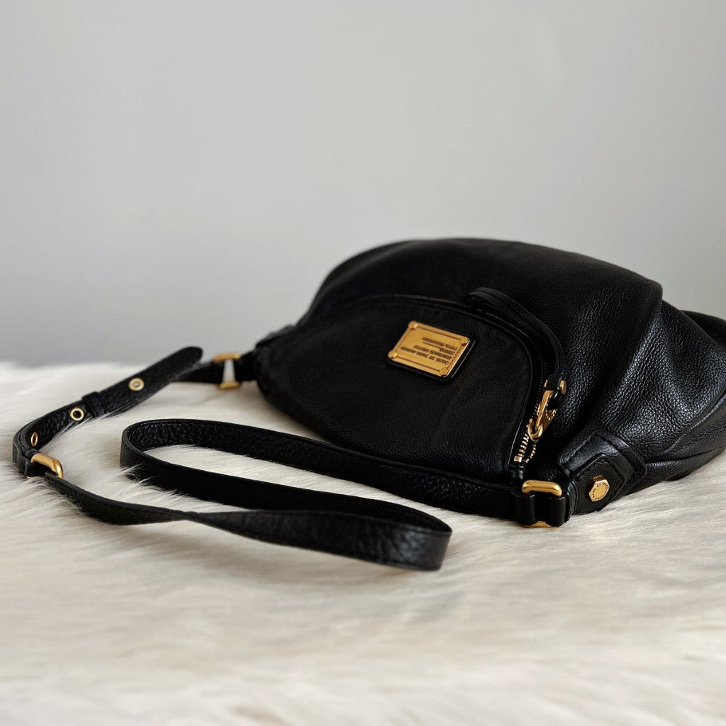 Marc Jacobs Black Leather Front Logo Zip Flap Crossbody Shoulder Bag