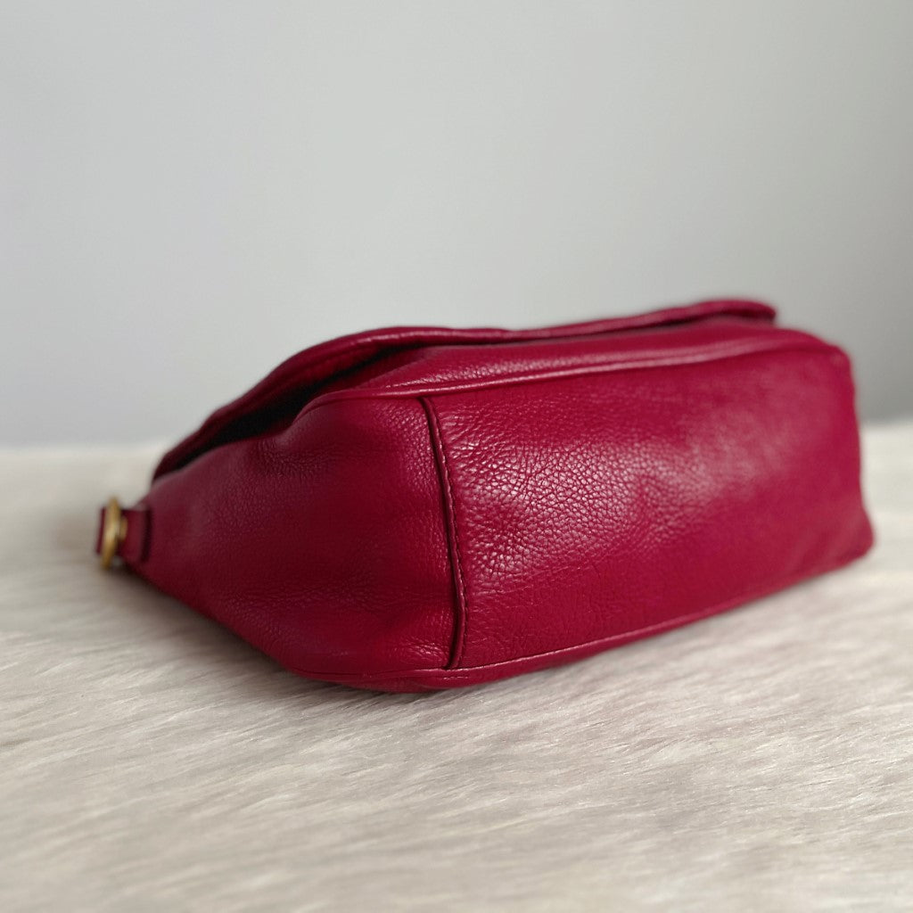 Marc Jacobs Maroon Leather Front Logo Flap 2 Way Shoulder Bag