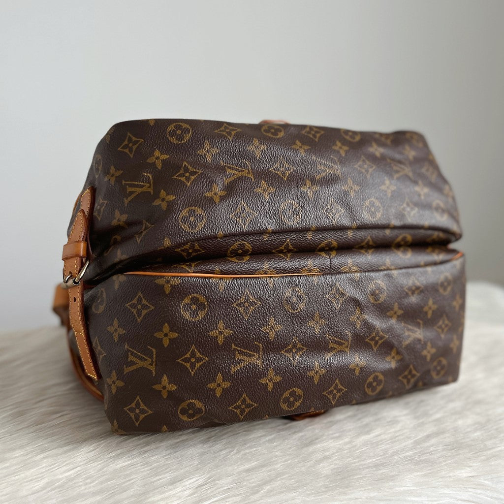 Louis Vuitton Monogram Double Sided Saumur 35 Crossbody Shoulder Bag