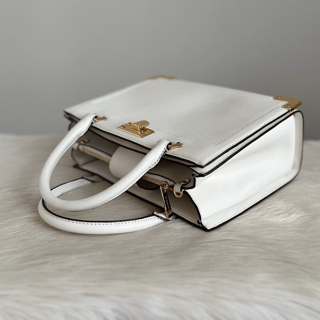 Michael Kors White Leather Triple Compartment 2 Way Shoulder Bag Like New