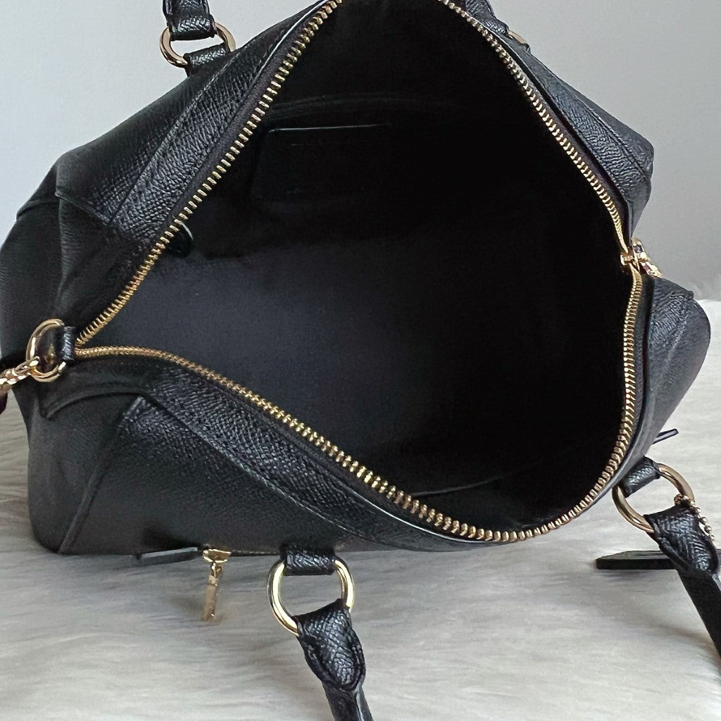 Coach Black Leather Front Logo Boston 2 Way Shoulder Bag Like New