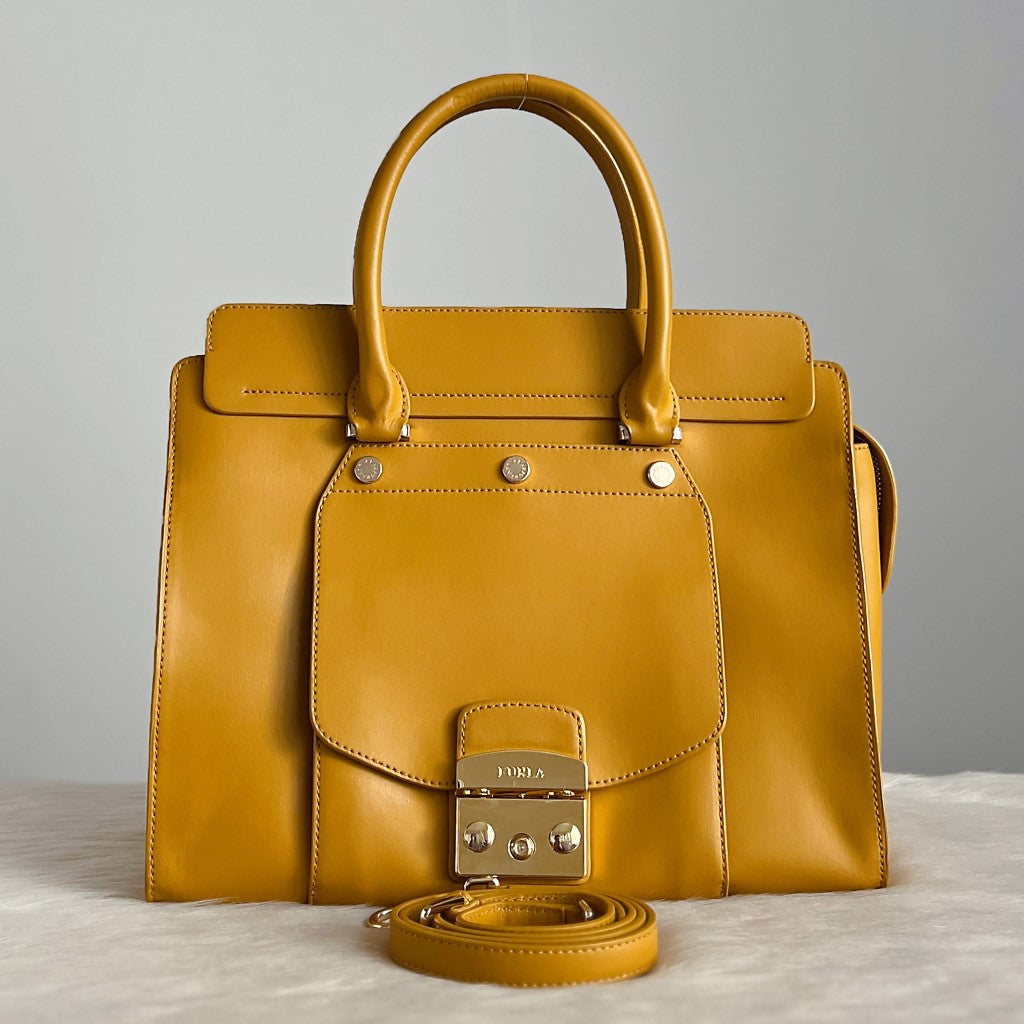 Furla Mustard Leather Front Buckle Pocket 2 Way Shoulder Bag Excellent