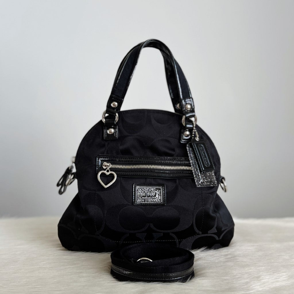 Coach Black Leather Monogram Heart Zip Detail 2 Way Shoulder Bag Excellent