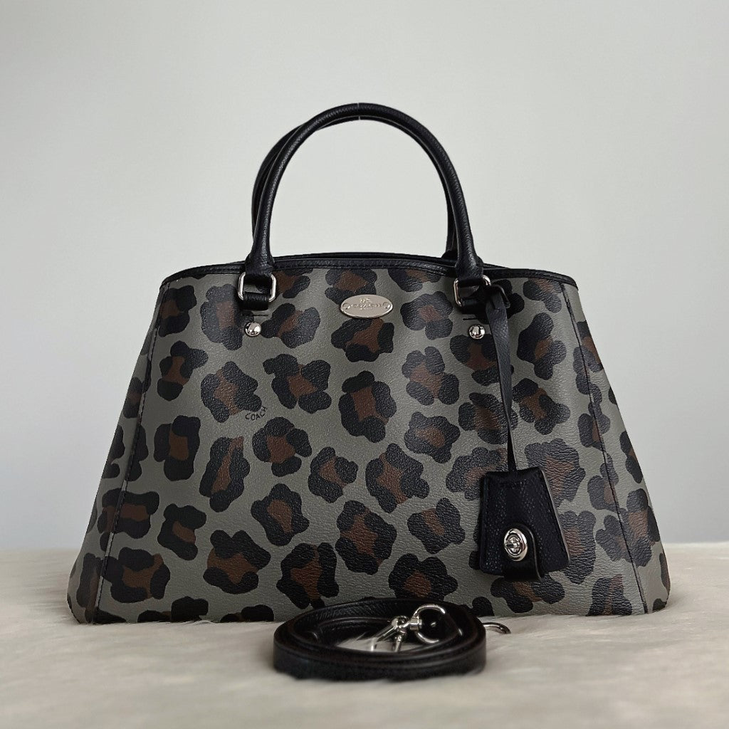 Coach Black Leather Leopard Pattern Triple Compartment 2 Way Shoulder Bag Excellent