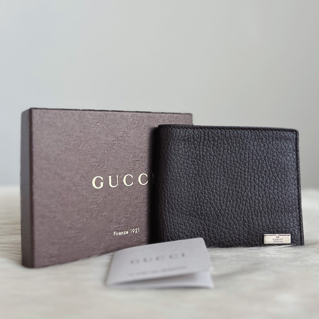 Gucci Dark Chocolate Leather Front Logo Fold Short Wallet Excellent