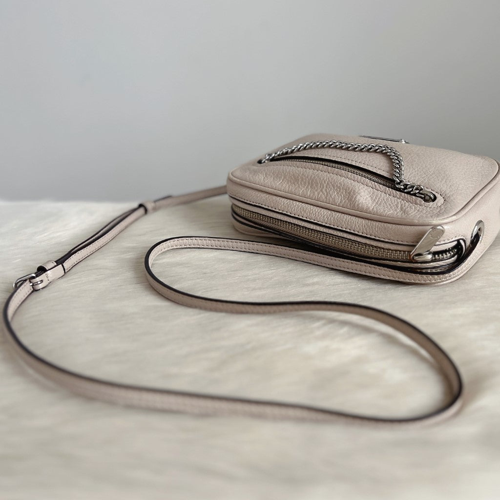 Marc Jacobs Light Taupe Leather Front Chain Crossbody Shoulder Bag