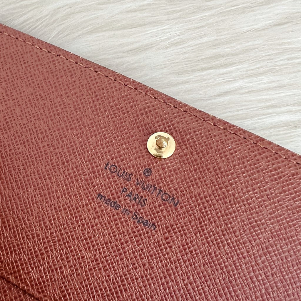 Louis Vuitton Monogram Classic Zip Compartment Wallet