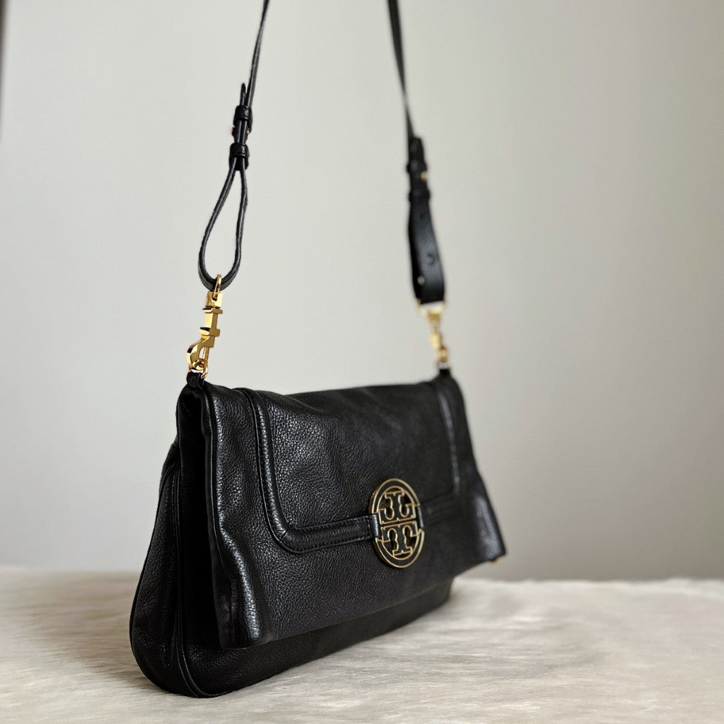 Tory Burch Black Leather Front Logo Crossbody Shoulder Bag Like New