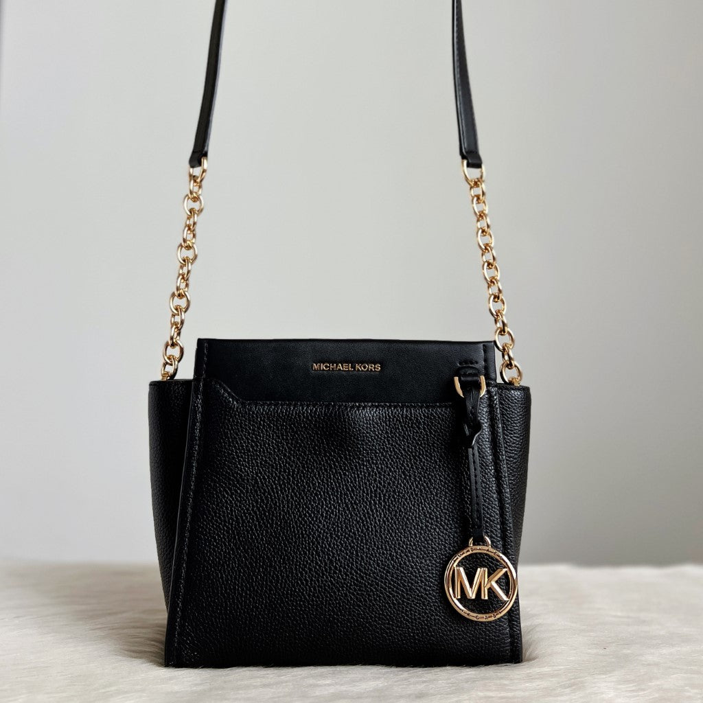 Michael Kors Black Leather Front Logo Chain Detail Crossbody Shoulder Bag Like New