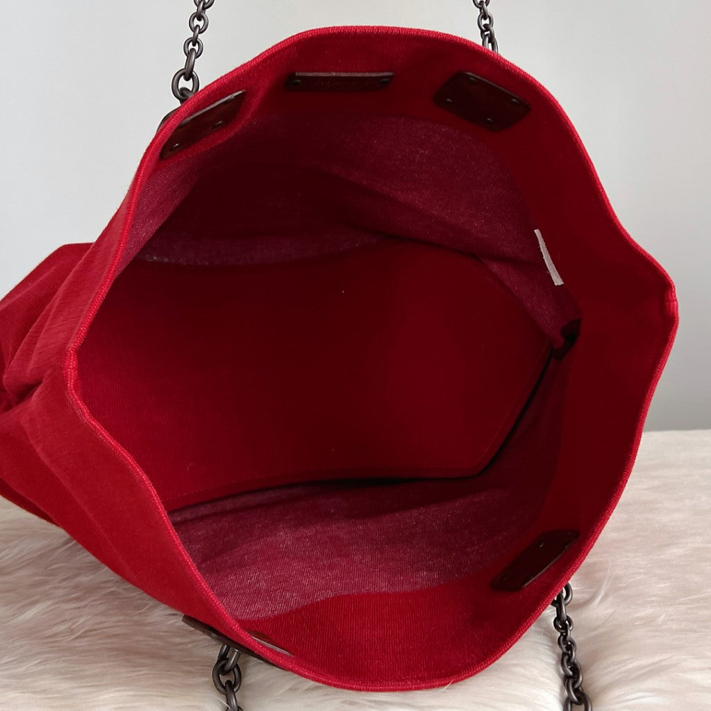 Bottega Veneta Red Canvas Chain Detail Large Carryall Shoulder Bag