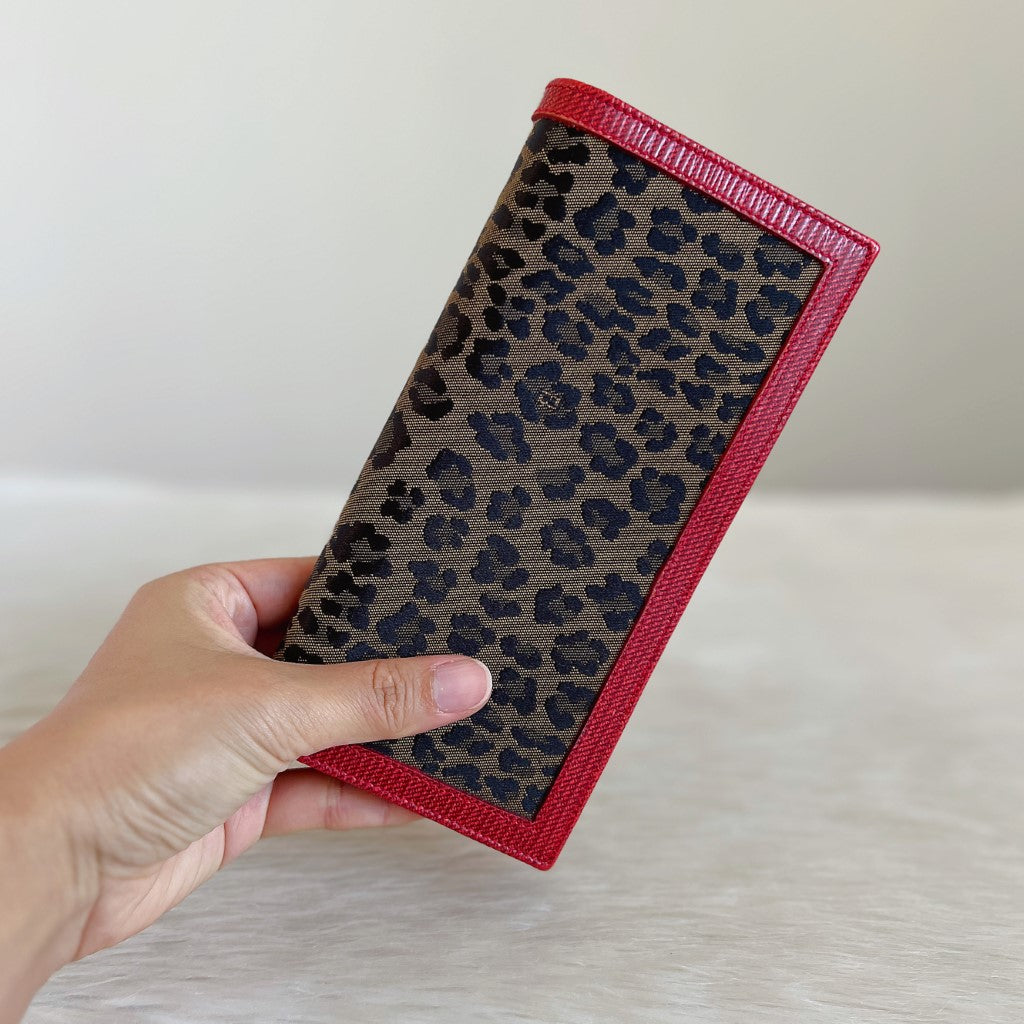 Fendi Red Leather Leopard Patchwork Bi-fold Long Wallet Excellent