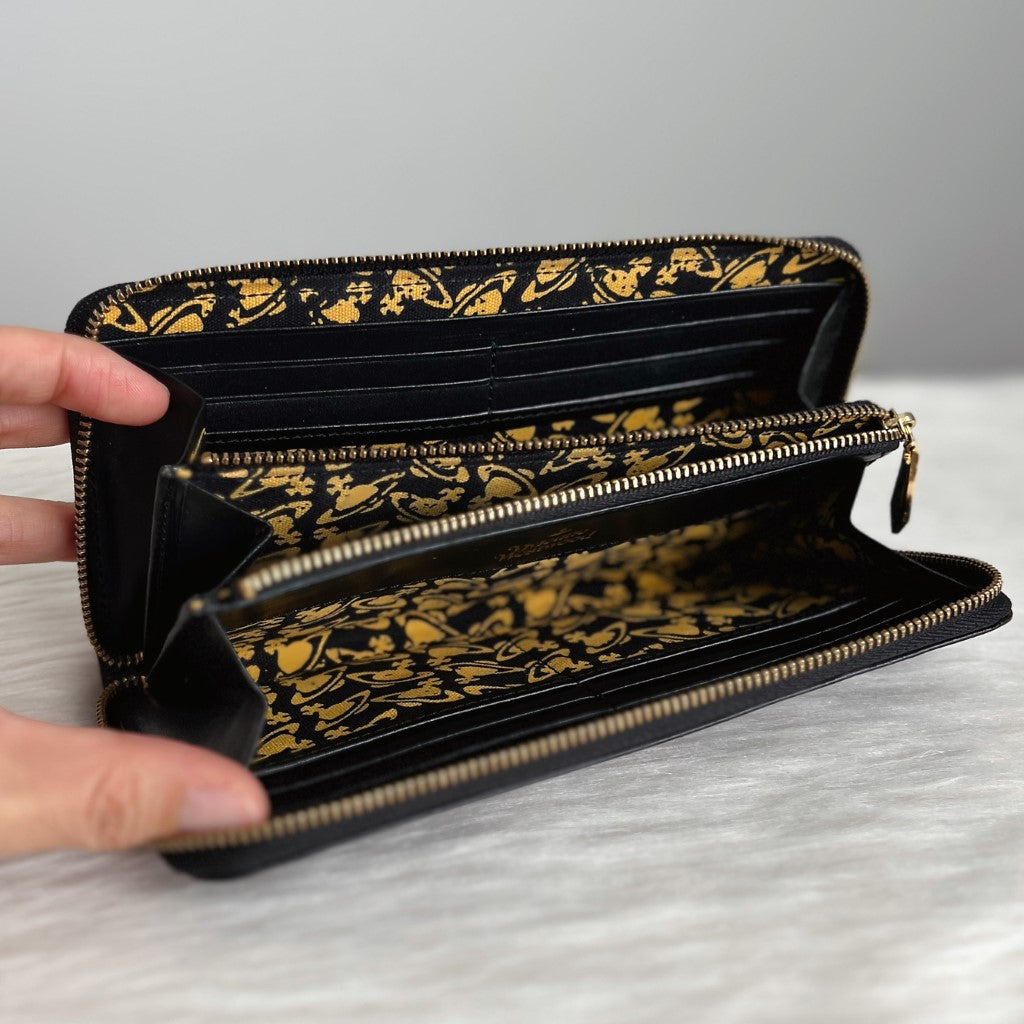 Vivienne Westwood Black Leather Zipped Compartment Long Wallet Excellent