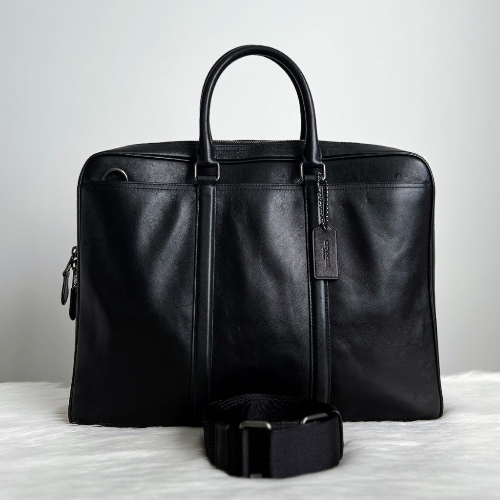 Coach Black Leather Large Business Unisex 2 Way Crossbody Bag