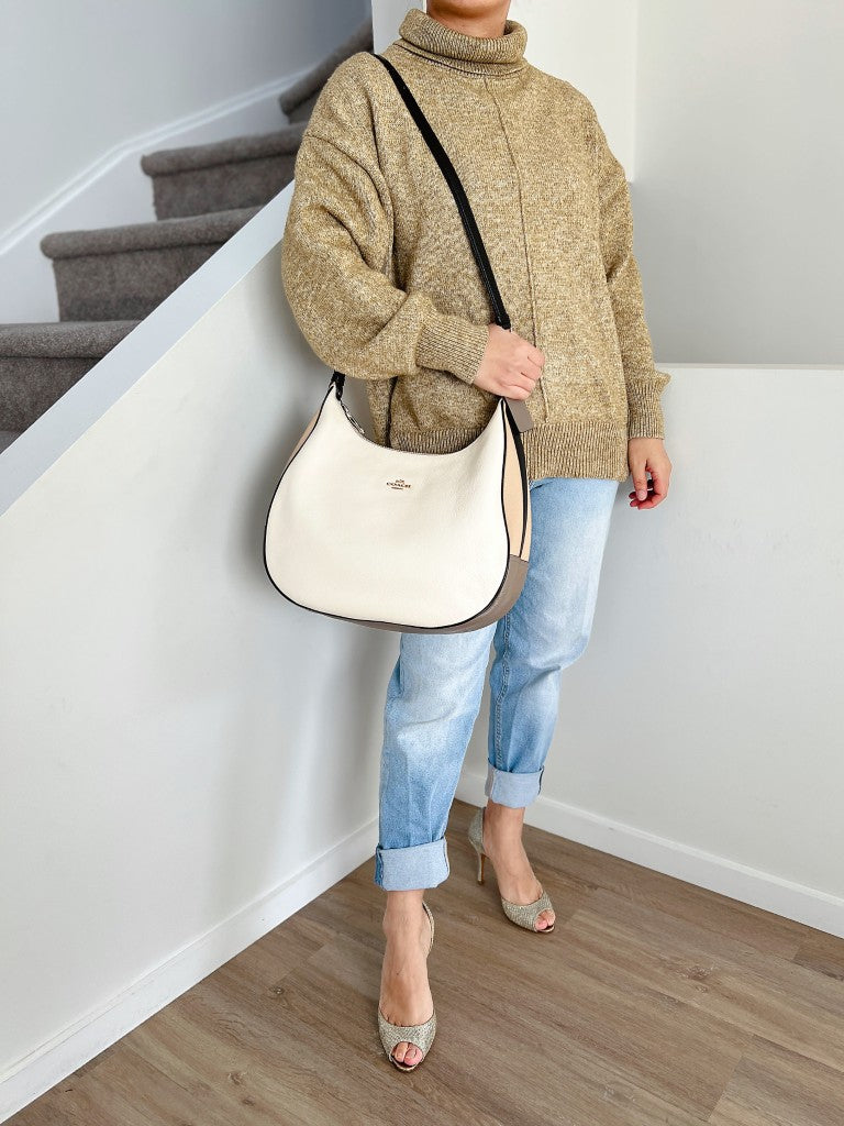 Coach Tri-Tone Leather Front Logo Slouchy 2 Way Shoulder Bag Excellent