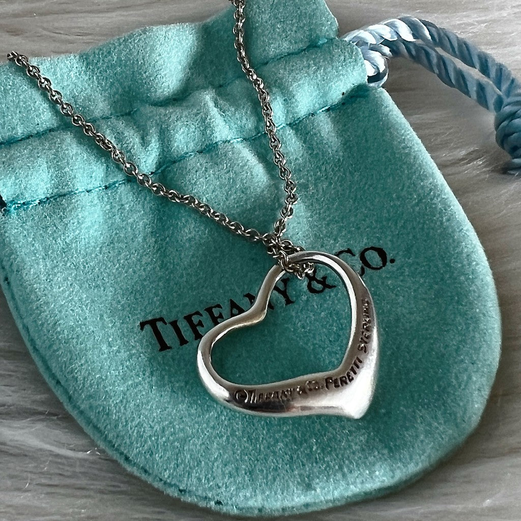 Tiffany & Co. Elsa Peretti 925 Silver Open Heart Necklace Excellent