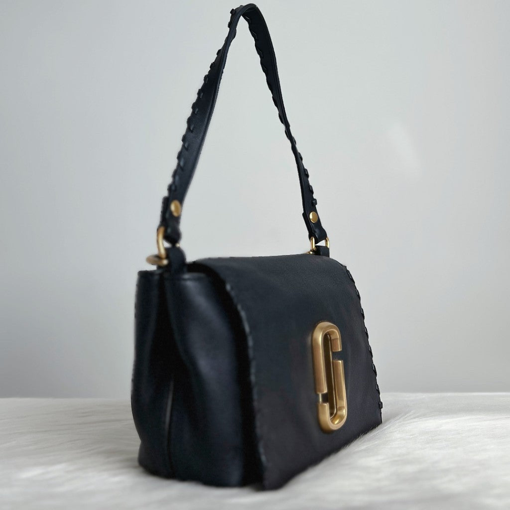 Marc Jacobs Black Leather Front Logo 2 Way Shoulder Bag Excellent