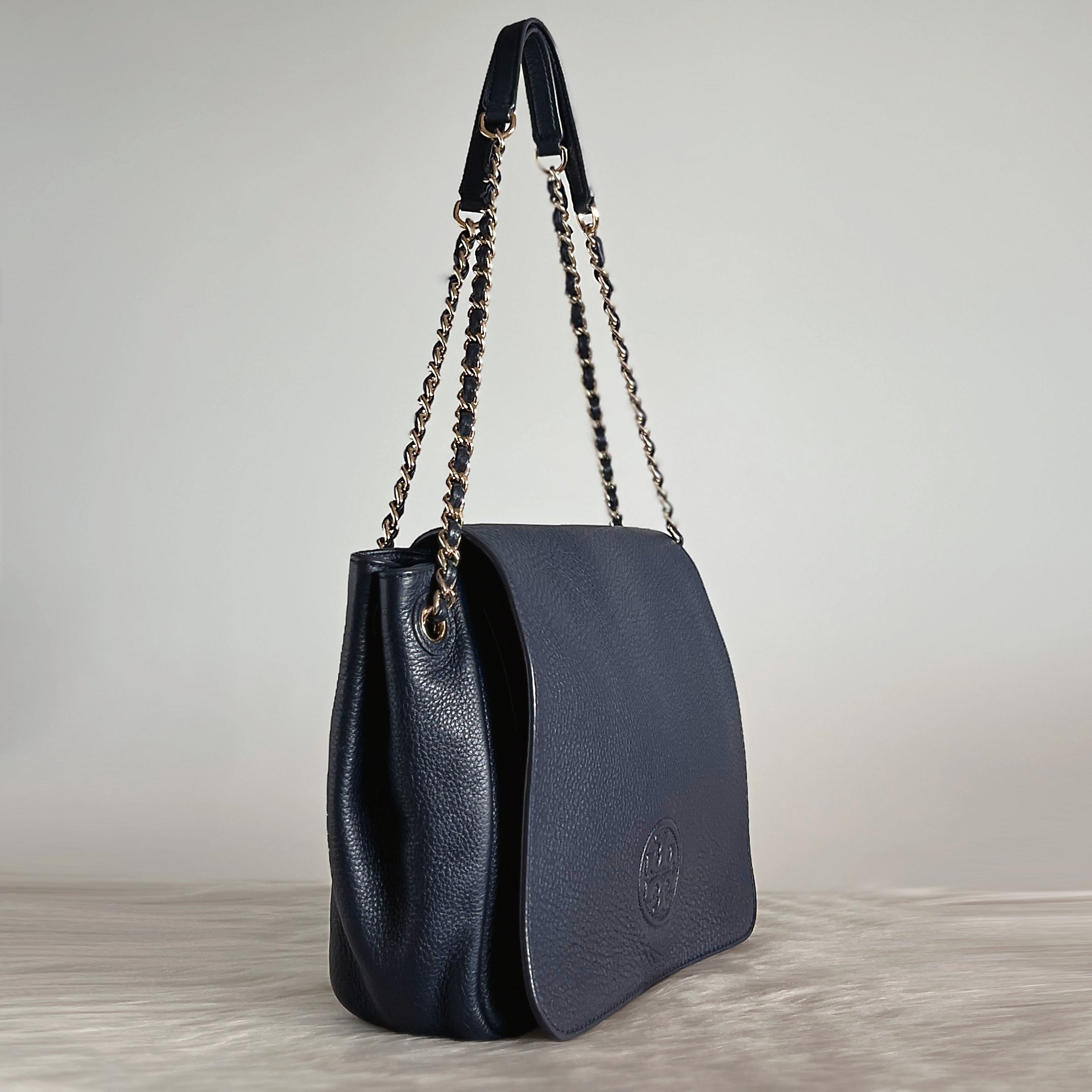 Tory Burch Navy Leather Front Logo Chain 2 Way Crossbody Shoulder Bag Like New