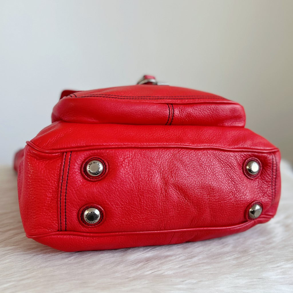 Marc Jacobs Red Leather Front Buckle Detail 2 Way Shoulder Bag