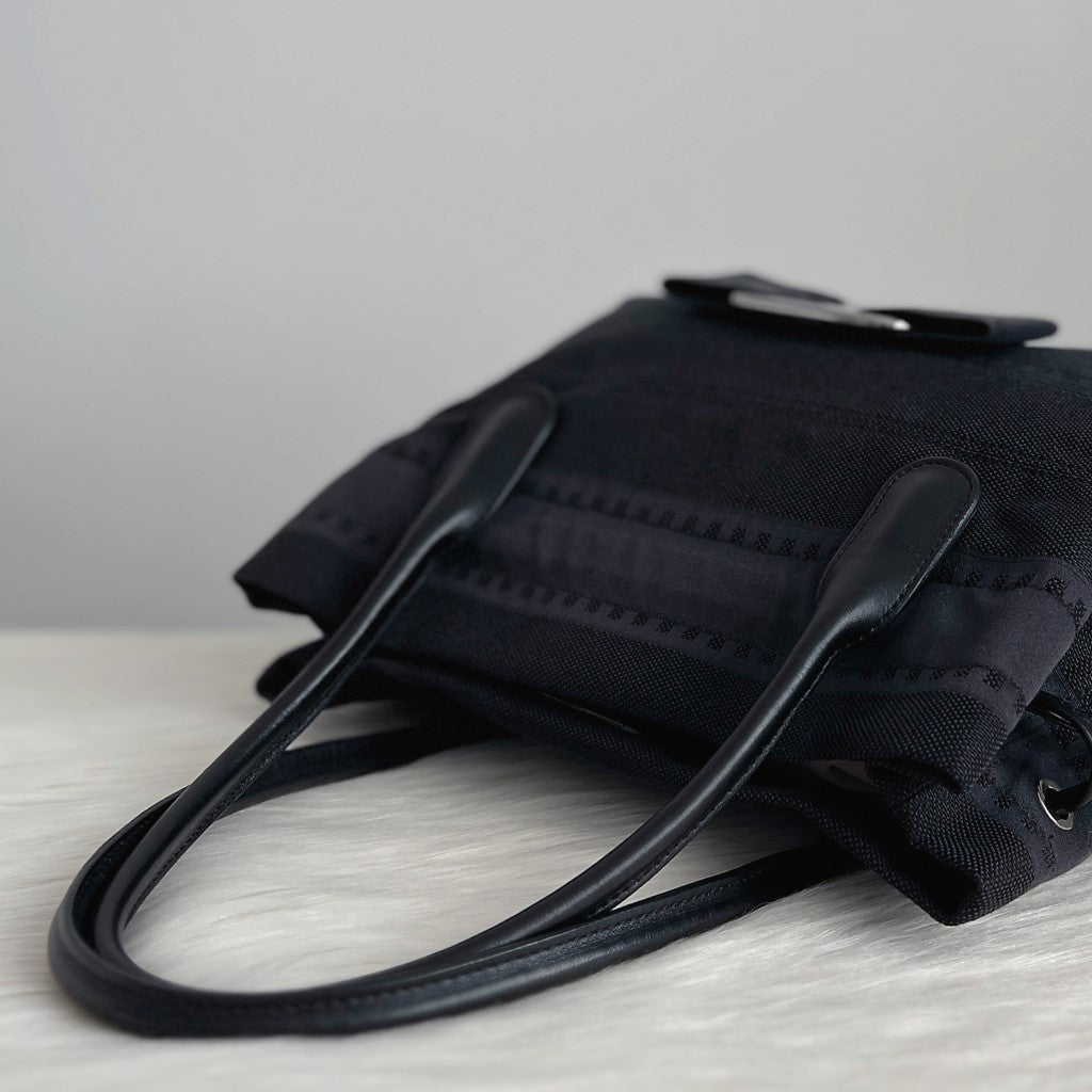Salvatore Ferragamo Black Leather Denim Drawstring Detail Tote Bag Excellent