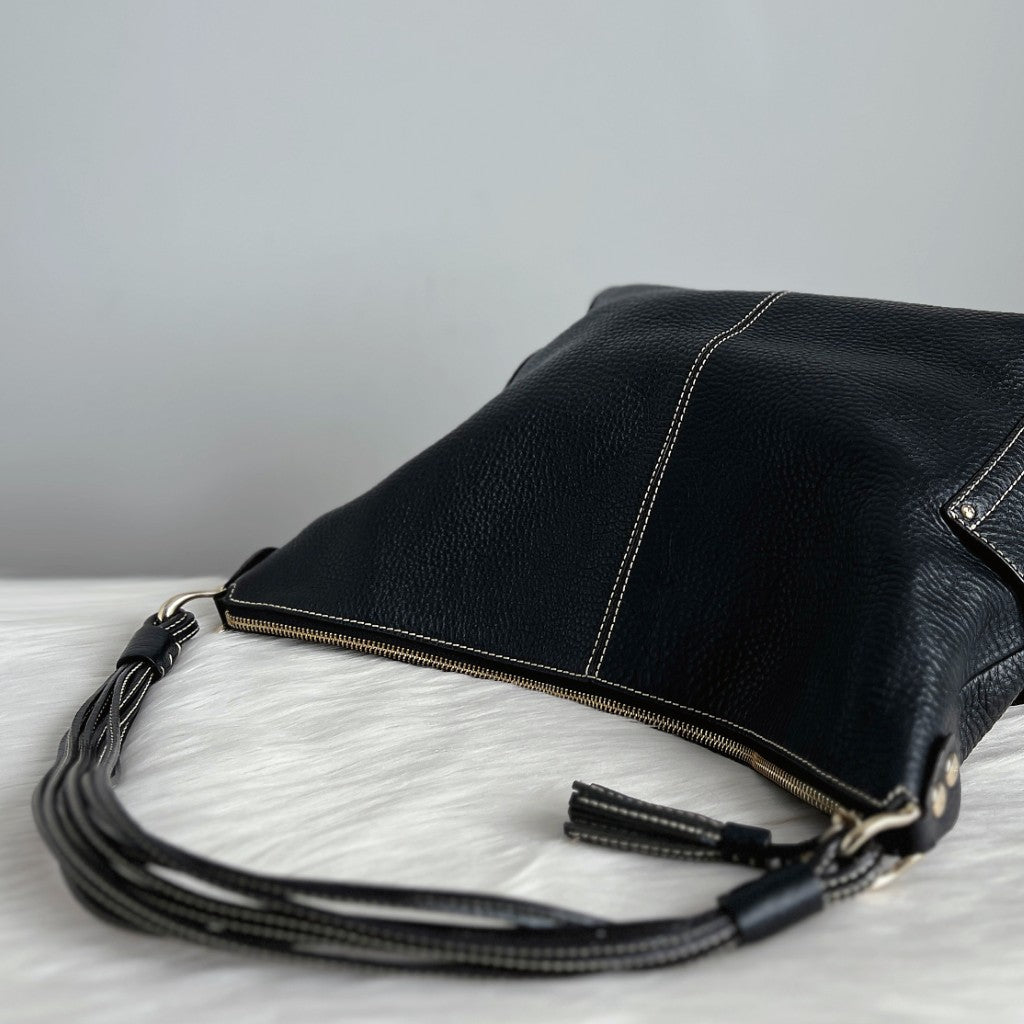 Kate Spade Black Leather Slouchy Tassel Charm 2 Way Shoulder Bag Like New