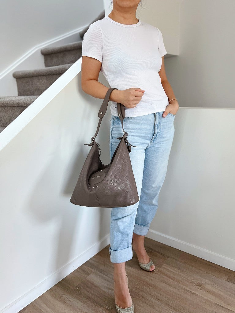 Longchamp Taupe Leather Front Logo Slouchy Shoulder Bag Excellent