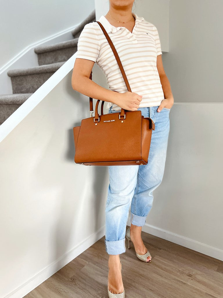 Michael Kors Caramel Leather Front Logo Career2 Way Shoulder Excellent