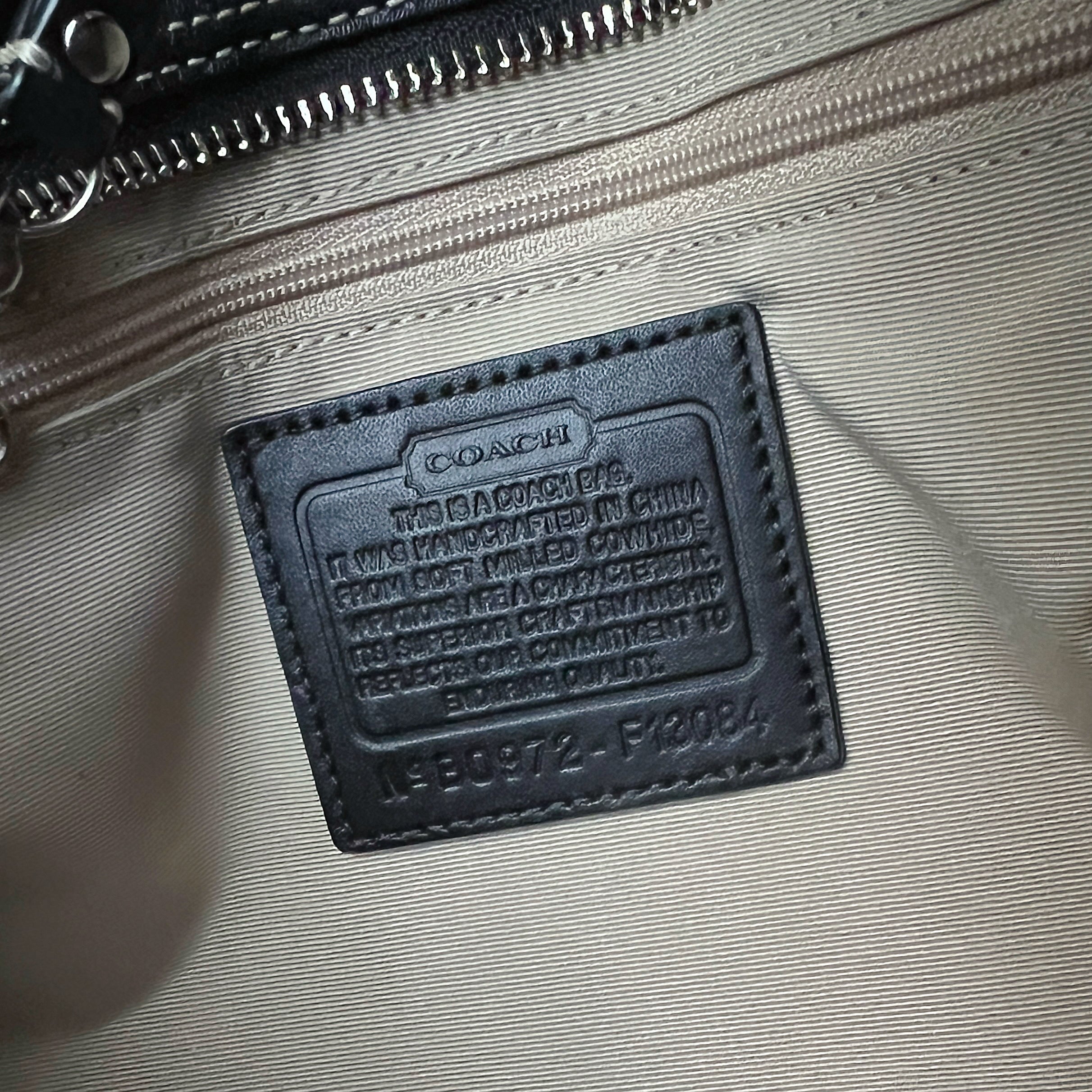 Coach Black Leather Buckle Details Shoulder Bag