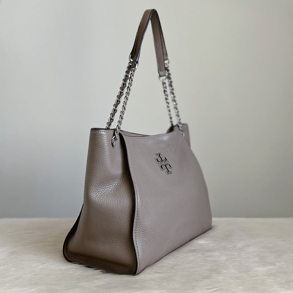 Tory Burch Taupe Leather Chain Detail Triple Compartment Shoulder Bag Like New
