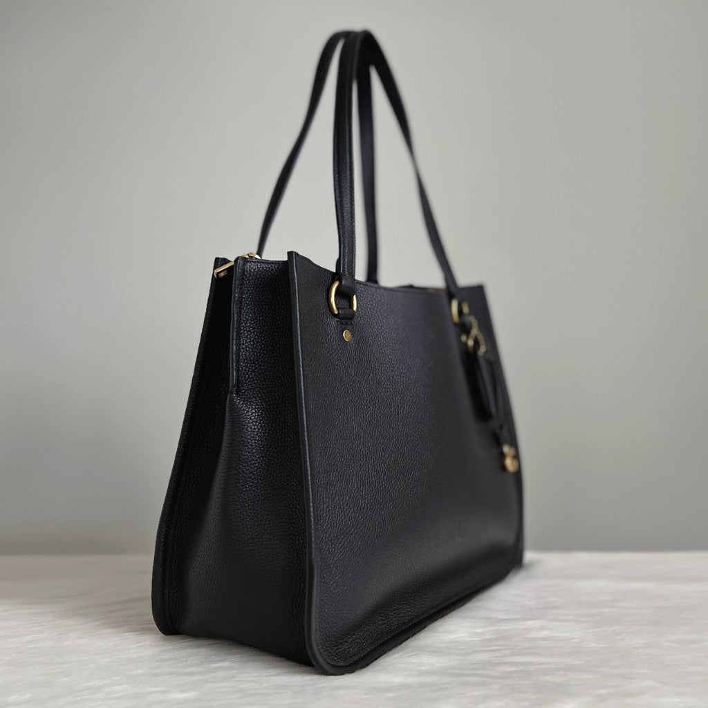 Coach Black Leather Triple Compartment Career 2 Way Shoulder Bag