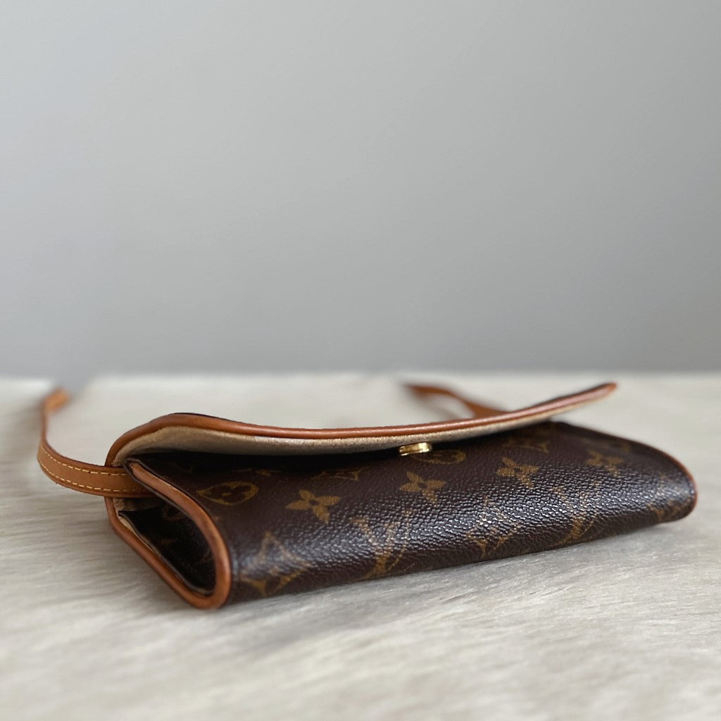 Louis Vuitton Signature Monogram Pochette Twin PM Mini Shoulder Bag