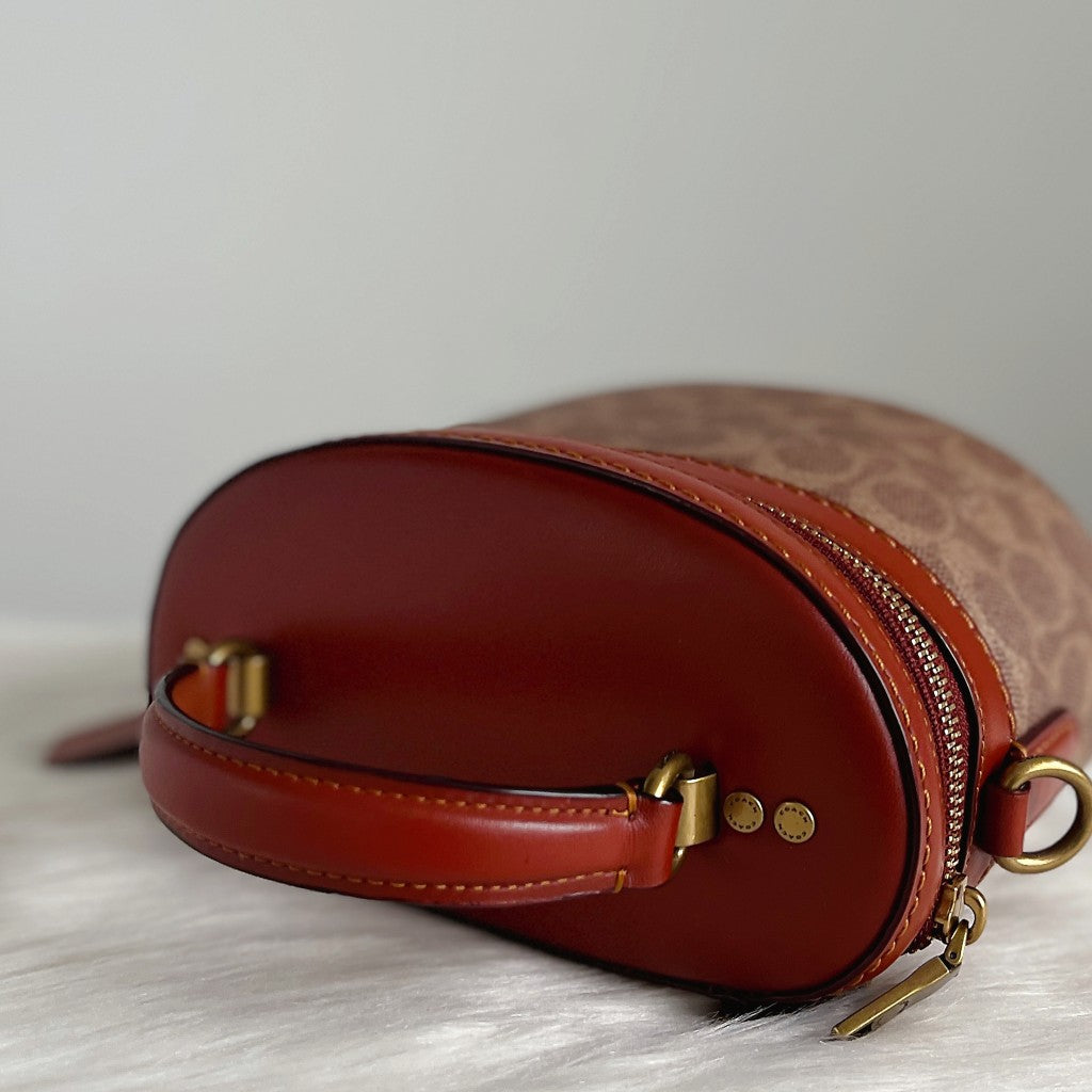 Coach Caramel Leather Monogram Bucket 2 Way Shoulder Bag Like New