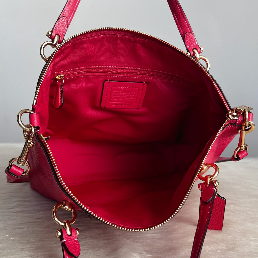 Coach Fuchsia Leather Front Logo 2 Way Shoulder Bag Like New
