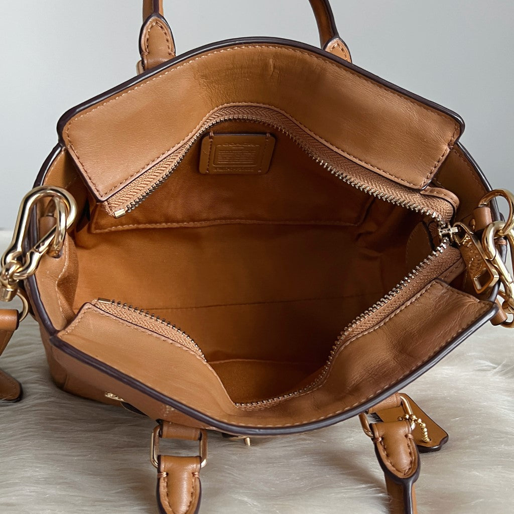 Coach Caramel Plebby Leather Turn Lock Detail 2 Way Shoulder Bag Excellent