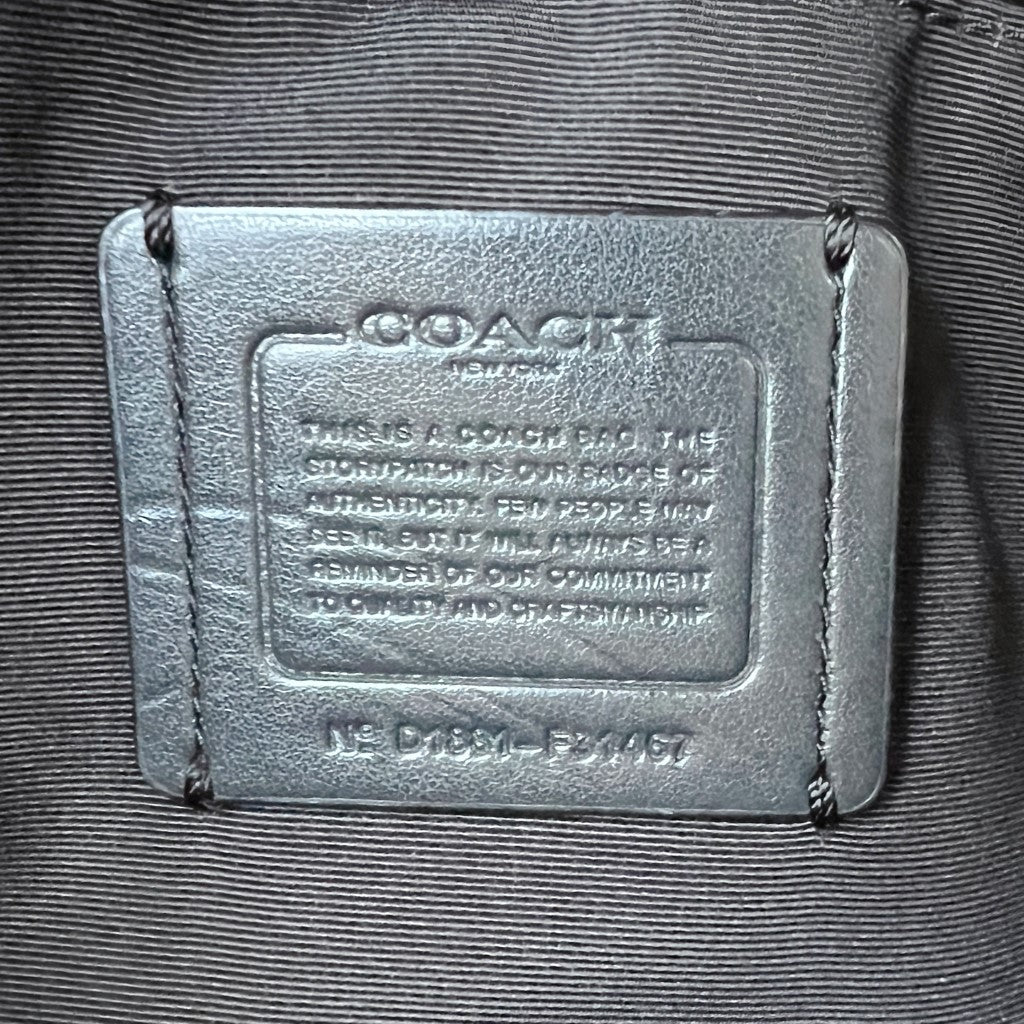 Coach Black Leather Front Logo Detail Carryall 2 Way Shoulder Bag Excellent