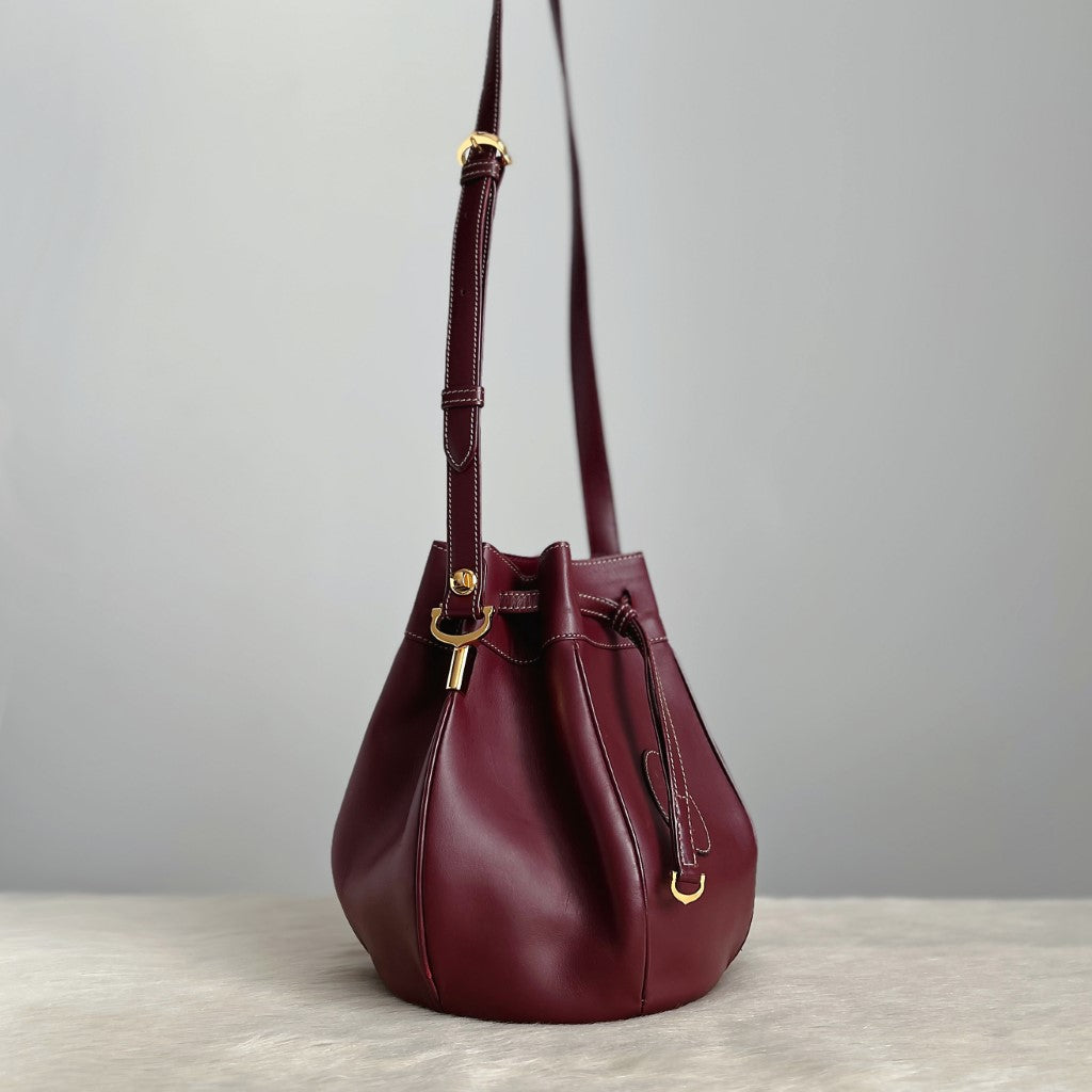 Cartier Signature Bordeaux Leather Front Embossed Logo Crossbody Shoulder Bag Excellent