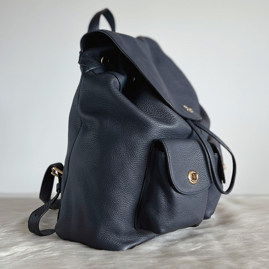 Coach Navy Leather Front Logo Drawstring Turn Lock Pocket Backpack Like New