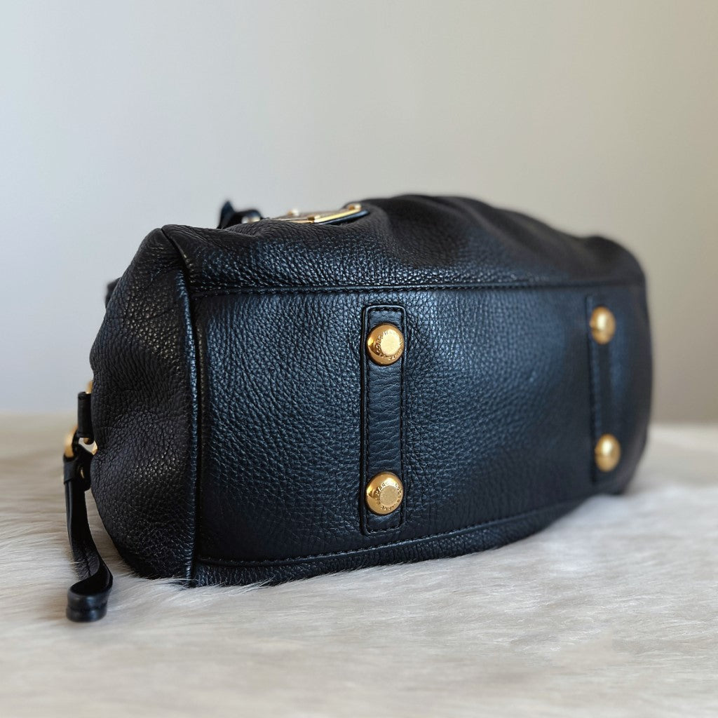 Marc Jacobs Black Leather Classic Q 2 Way Shoulder Bag