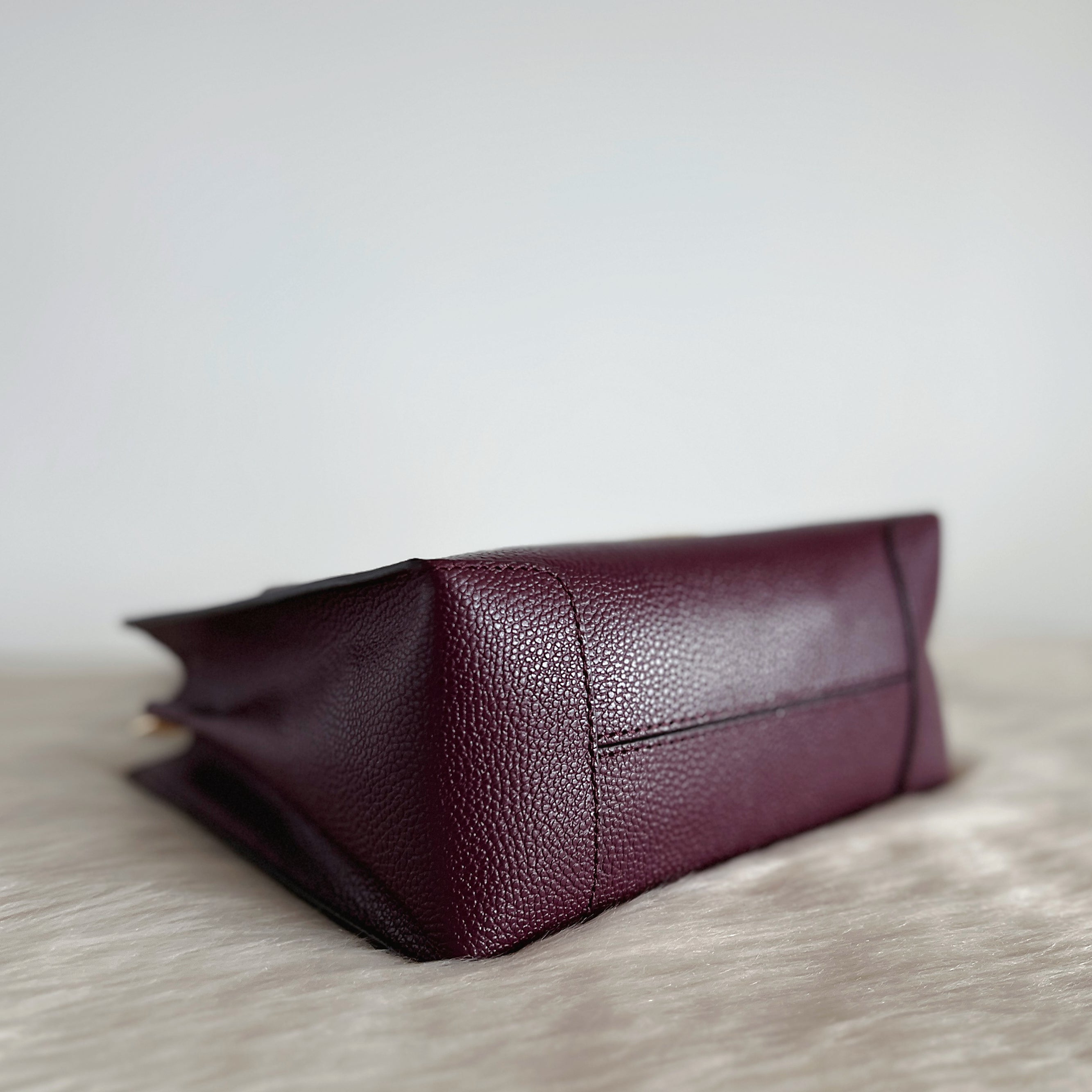 Michael Kors Plum Leather Triple Compartment 2 Way Shoulder Bag Like New