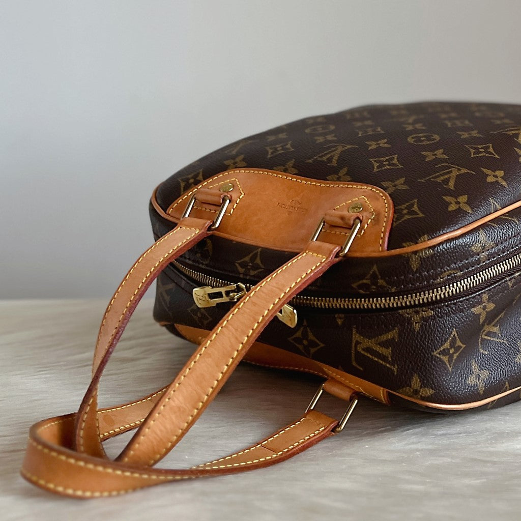 Louis Vuitton Signature Monogram Excursion Tote Bag