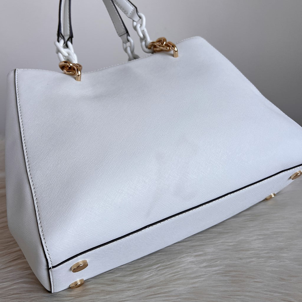 Michael Kors White Saffiano Leather Triple Compartment 2 Way Shoulder Bag