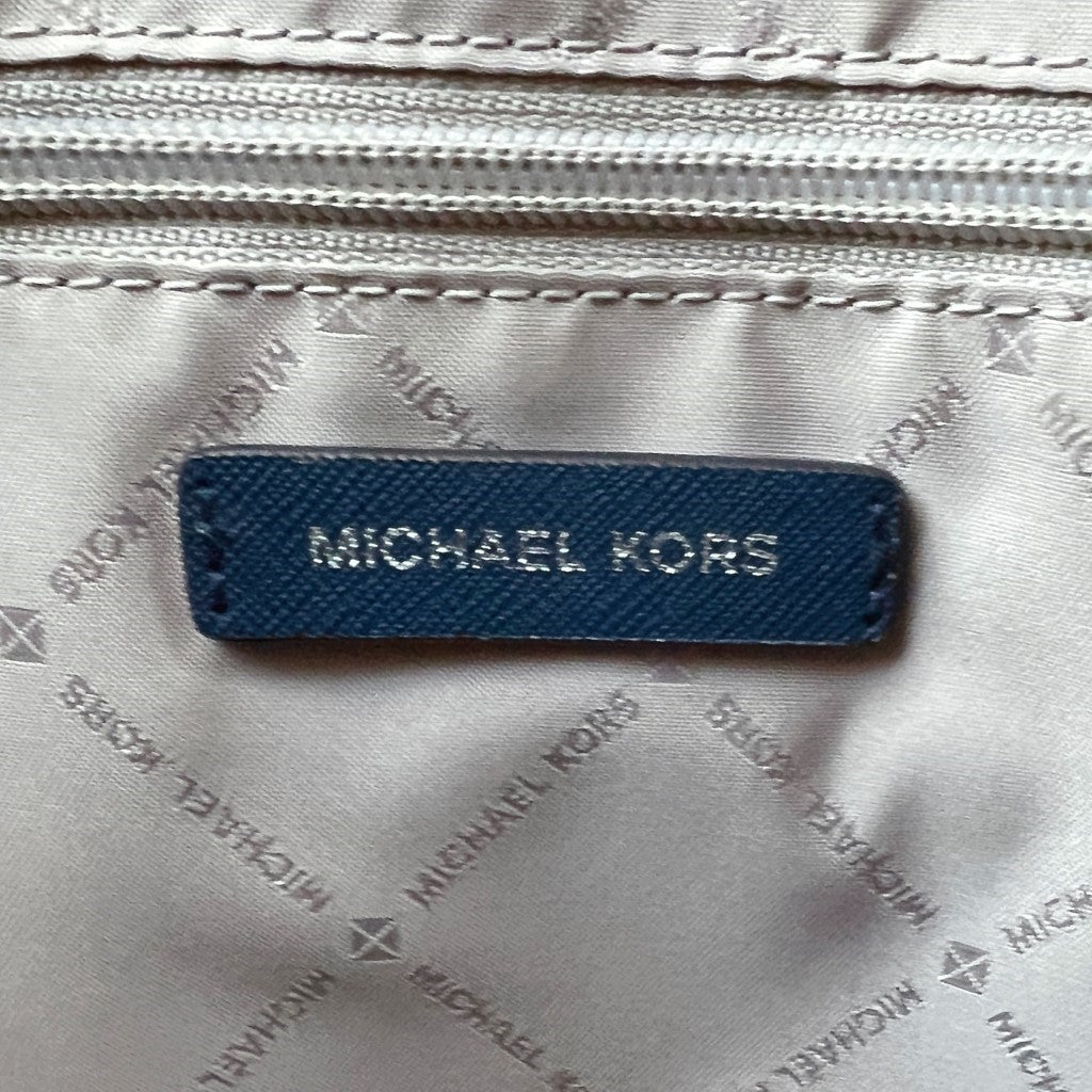 Michael Kors Navy Saffiano Leather Front Logo Carryall Shoulder Bag Excellent