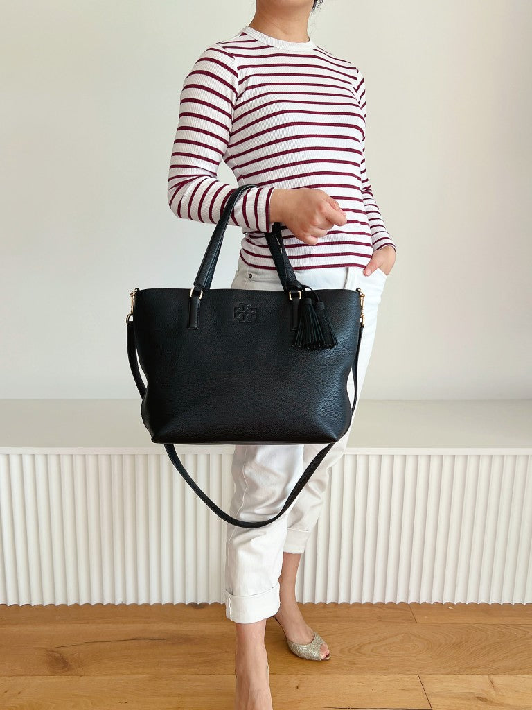 Tory Burch Black Leather Front Logo Tassel Charm 2 Way Shoulder Bag Like New